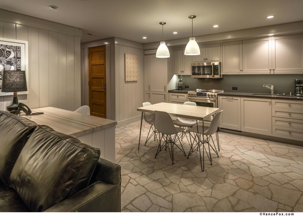 Cedar Crest Cottages Homewood Bilik gambar