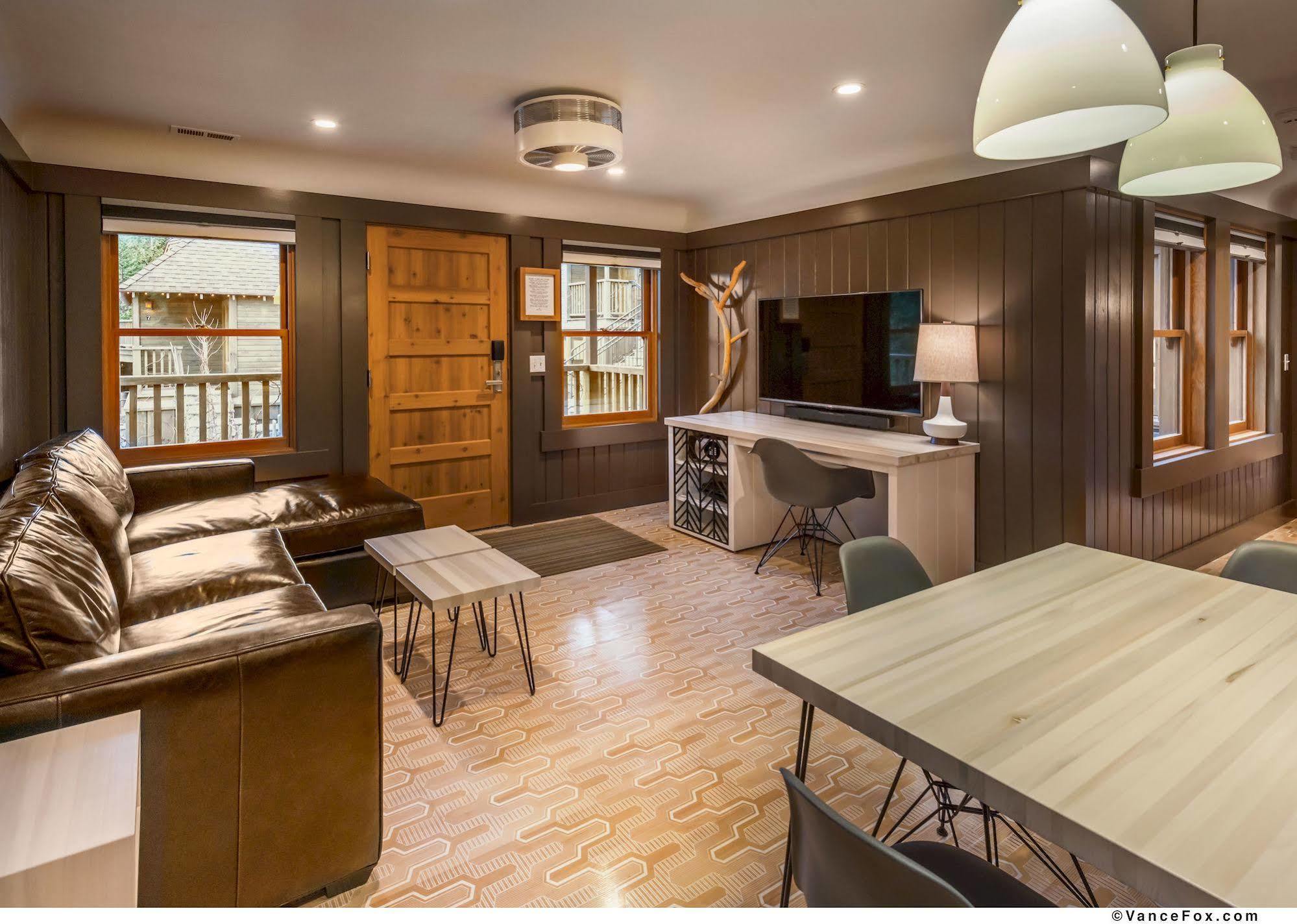 Cedar Crest Cottages Homewood Luaran gambar